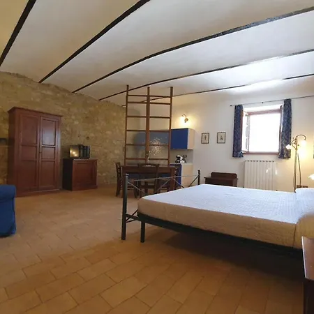 La Il Vecchio Fienile Country house *